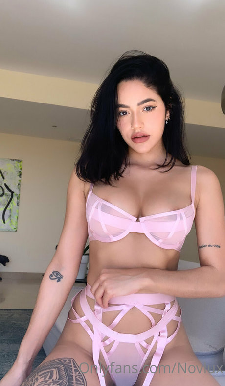 Nacktes geleaktes OnlyFans-Foto von Novlux