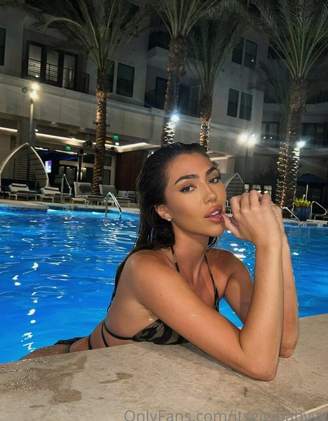 Nacktes geleaktes OnlyFans-Foto von Itsgigibabyyy