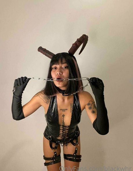 Nacktes geleaktes OnlyFans-Foto von Mystery666girl