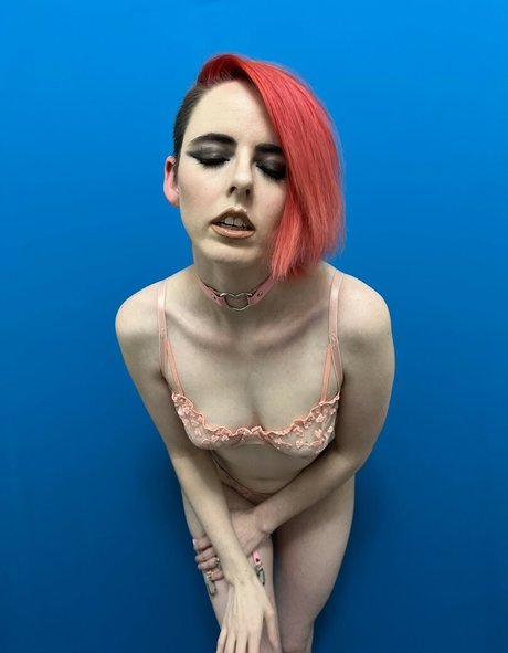 Nacktes geleaktes OnlyFans-Foto von Tsukixxhime