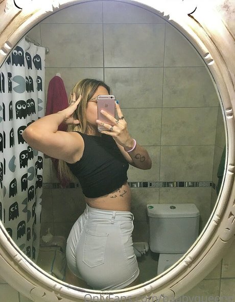Nacktes geleaktes OnlyFans-Foto von Baabyqueenn