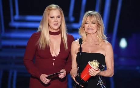Nacktes geleaktes OnlyFans-Foto von Amy Schumer