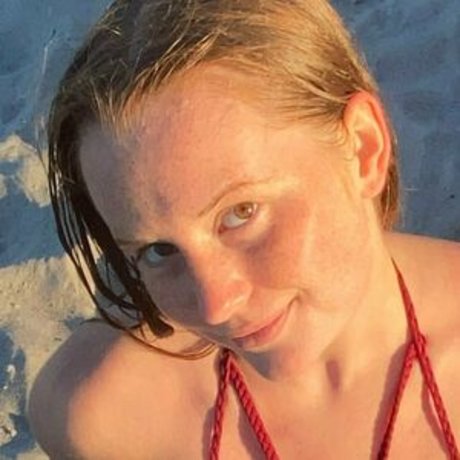 Nacktes geleaktes OnlyFans-Foto von Kaja Mood