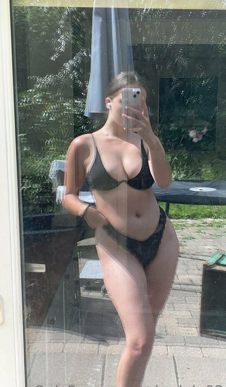 Nacktes geleaktes OnlyFans-Foto von Misslulu03