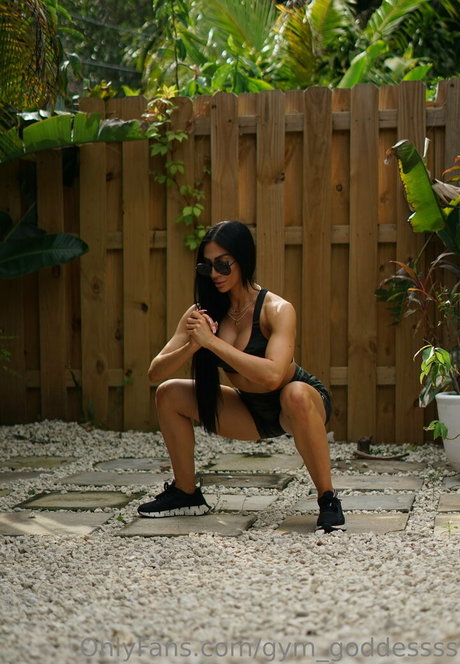 Nacktes geleaktes OnlyFans-Foto von Gymgoddessss