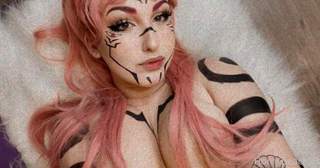 Nacktes geleaktes OnlyFans-Foto von Hornypeach23