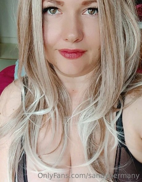 Nacktes geleaktes OnlyFans-Foto von Sandydoppeld