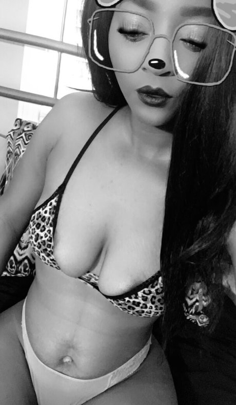 Nacktes geleaktes OnlyFans-Foto von Tamicka