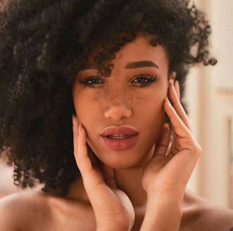 Nacktes geleaktes OnlyFans-Foto von Erika Crisi