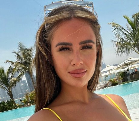 Nacktes geleaktes OnlyFans-Foto von Alicia Oates
