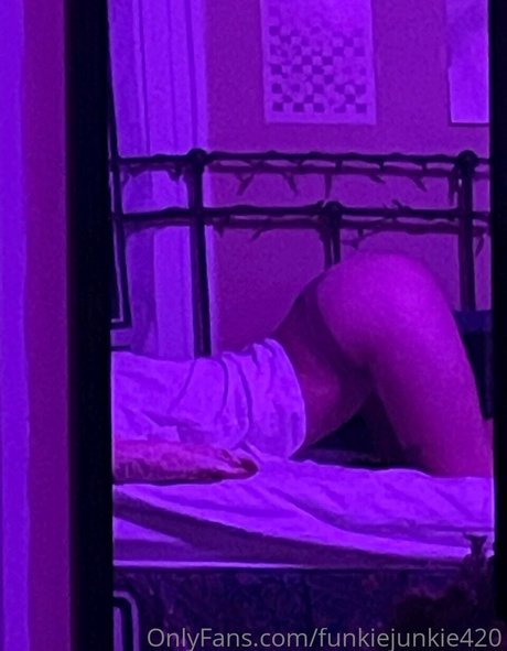 Nacktes geleaktes OnlyFans-Foto von Meg Reillly