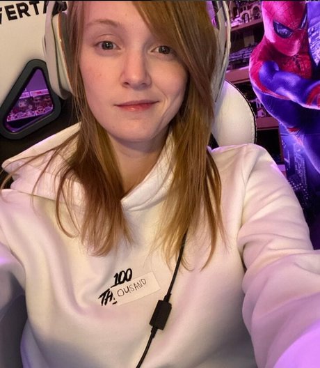 Amanda The Jedi