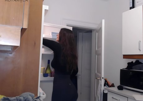 Nacktes geleaktes OnlyFans-Foto von Notanyla