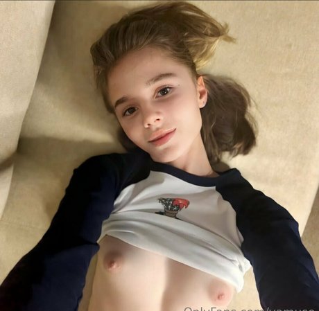 Nacktes geleaktes OnlyFans-Foto von Yamuse
