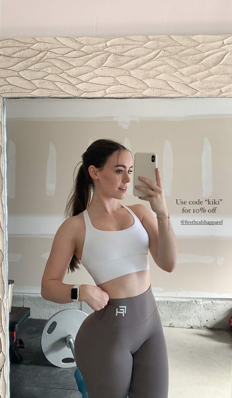 Nacktes geleaktes OnlyFans-Foto von Kikimccurdy