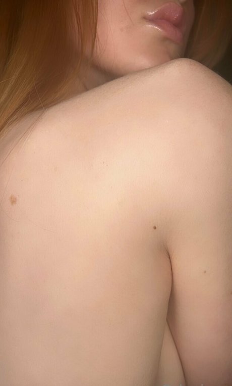 Nacktes geleaktes OnlyFans-Foto von Roisonheart