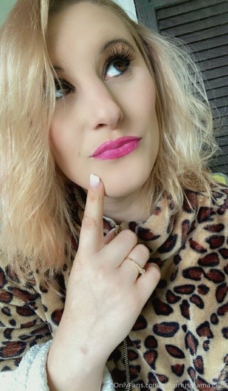 Destineyydesiree