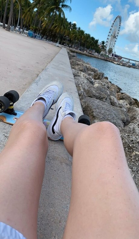 Nacktes geleaktes OnlyFans-Foto von Skyrierose