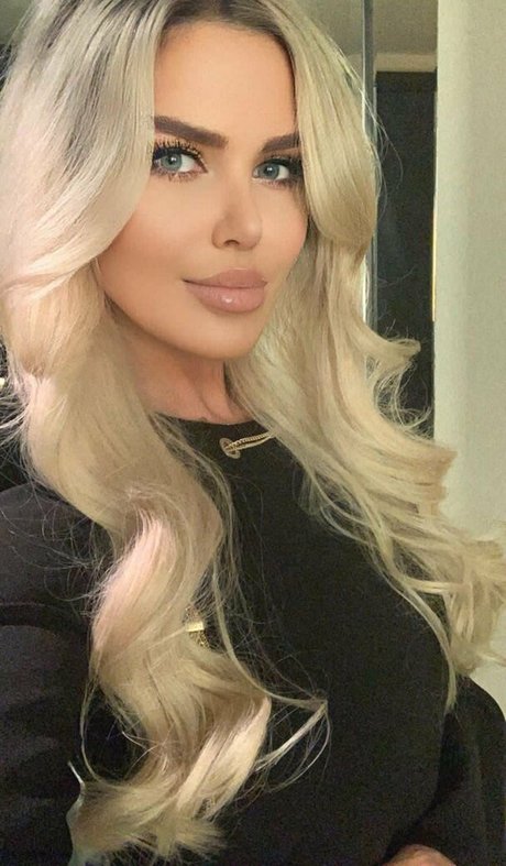 Nacktes geleaktes OnlyFans-Foto von Elisa Bethann