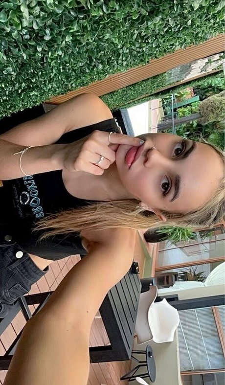 Nacktes geleaktes OnlyFans-Foto von Younganixx