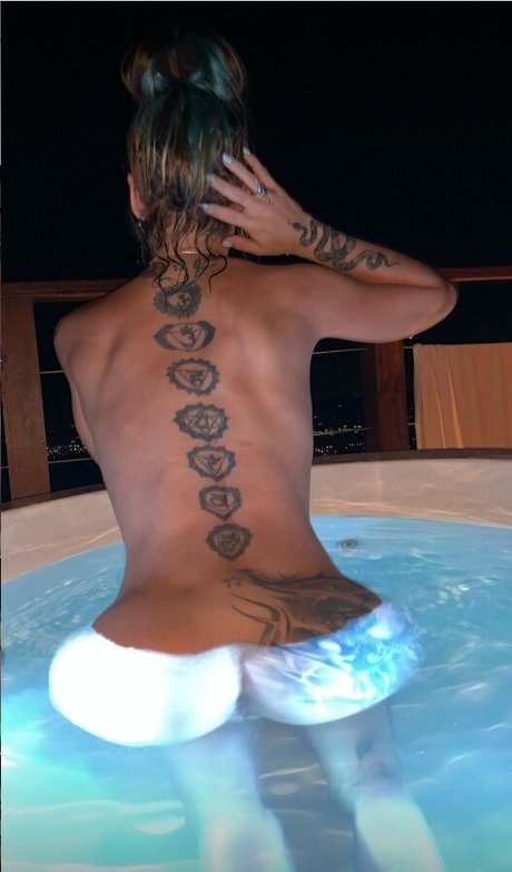 Nacktes geleaktes OnlyFans-Foto von Bruna Zimmer