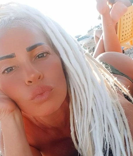 Nacktes geleaktes OnlyFans-Foto von Loredana Modugno