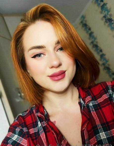 Nacktes geleaktes OnlyFans-Foto von Sarahholland