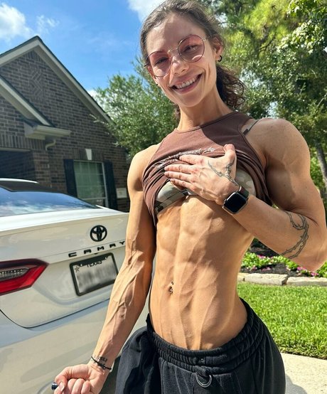 Jessica Schechter
