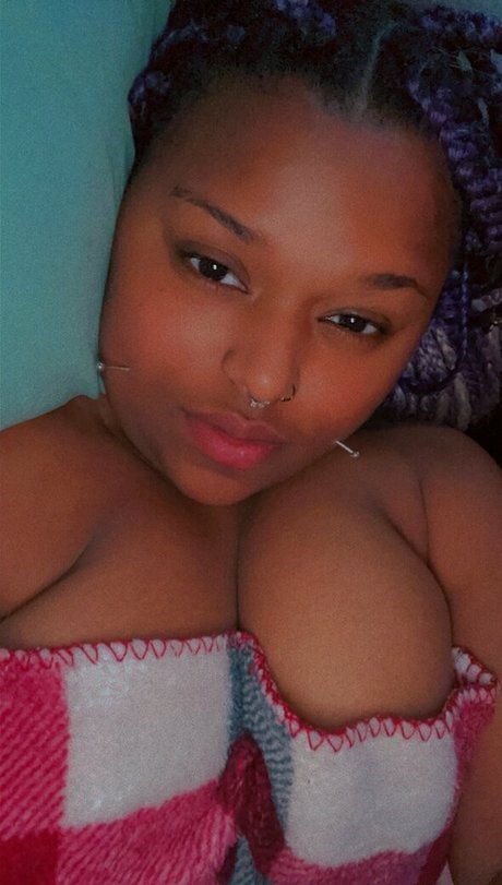 Nacktes geleaktes OnlyFans-Foto von Jewelkittenfree