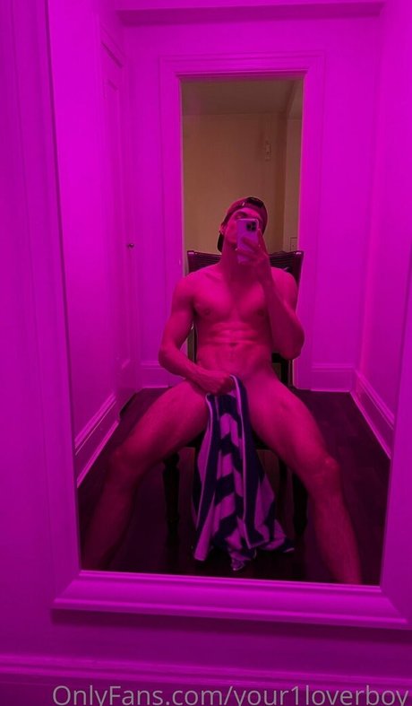 Nacktes geleaktes OnlyFans-Foto von Your1loverboy
