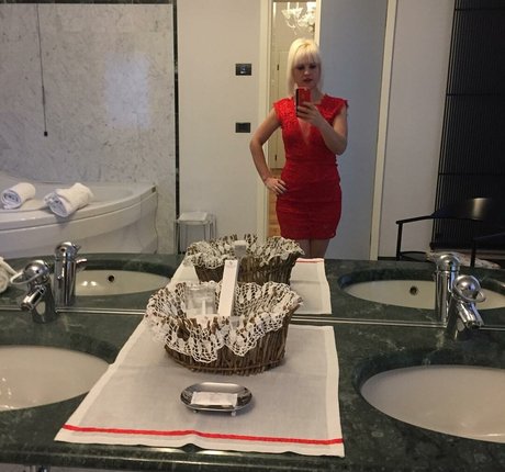 Anya87