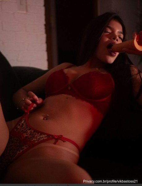 Nacktes geleaktes OnlyFans-Foto von Vitoria Bastos