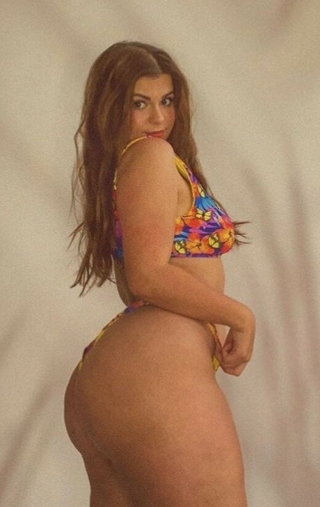 Nacktes geleaktes OnlyFans-Foto von Clemence Andrea