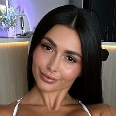 Nacktes geleaktes OnlyFans-Foto von Caryn Beaumont