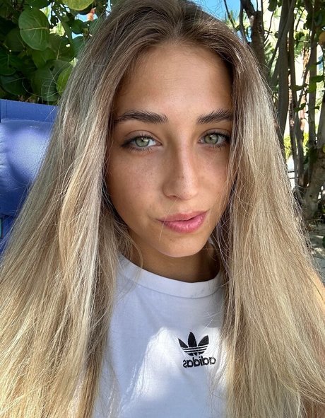 Nacktes geleaktes OnlyFans-Foto von Yellowminimum6204
