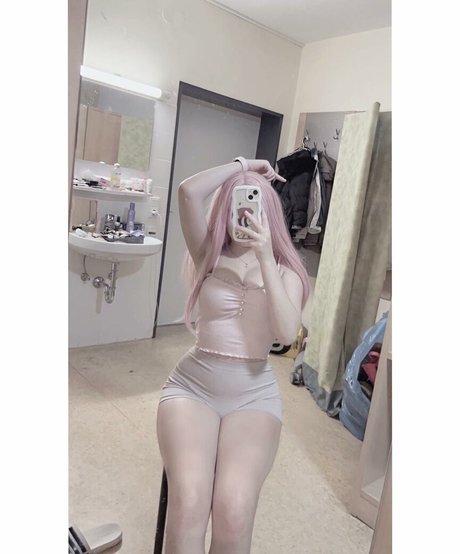Nacktes geleaktes OnlyFans-Foto von Jouerdis