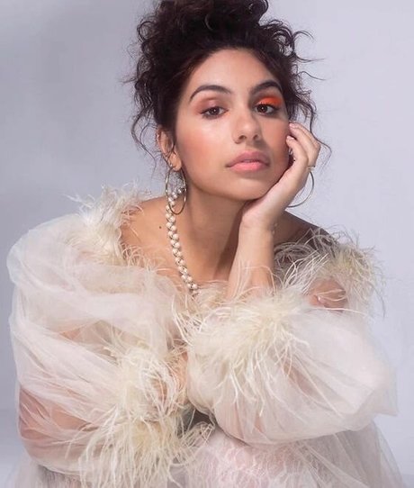 Nacktes geleaktes OnlyFans-Foto von Alessia Cara