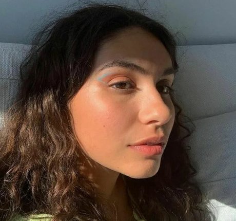 Nacktes geleaktes OnlyFans-Foto von Alessia Cara