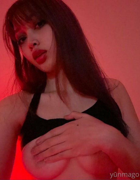 Nacktes geleaktes OnlyFans-Foto von Asian Joi