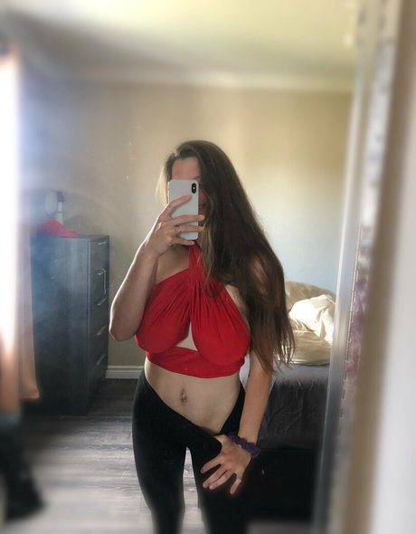 Nacktes geleaktes OnlyFans-Foto von Thenaughtykim