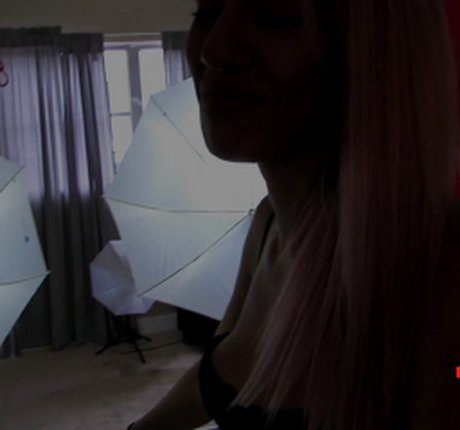 Nacktes geleaktes OnlyFans-Foto von Mistress Tempted