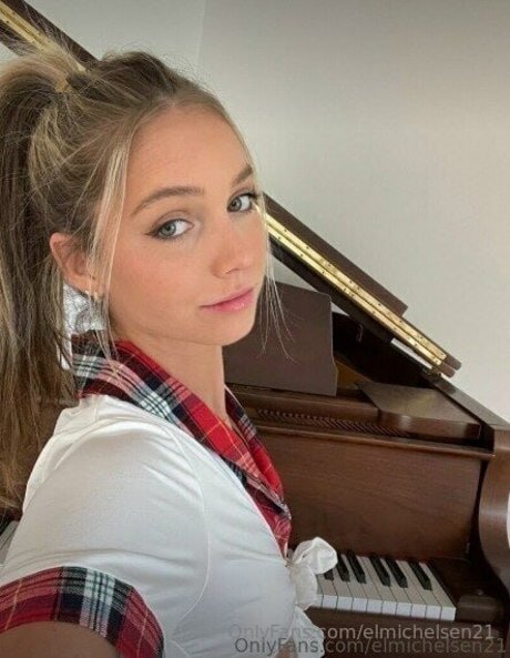 Nacktes geleaktes OnlyFans-Foto von Elmichelsen21