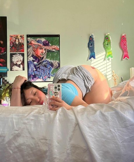Nacktes geleaktes OnlyFans-Foto von Le3nabae