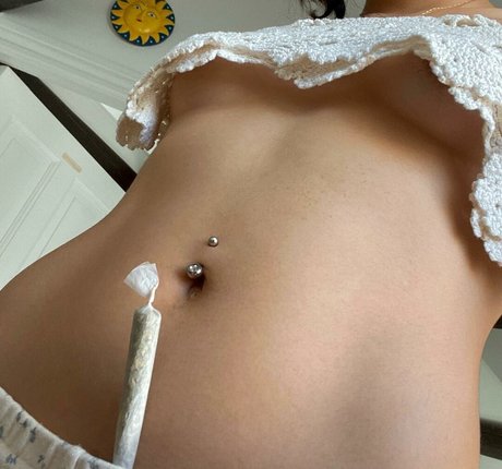 Nacktes geleaktes OnlyFans-Foto von Nosheylin