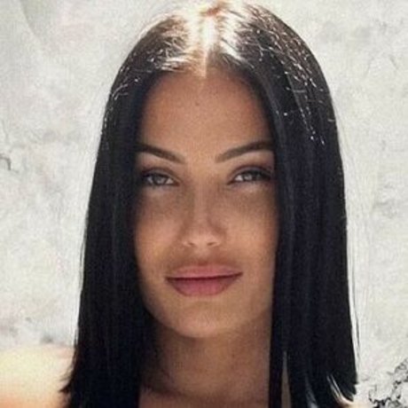 Nacktes geleaktes OnlyFans-Foto von Leens2