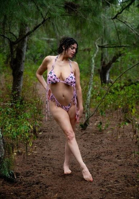 Nacktes geleaktes OnlyFans-Foto von Heather Monique