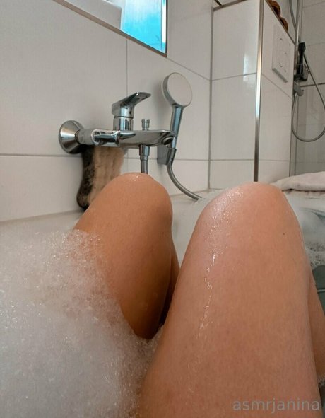 Nacktes geleaktes OnlyFans-Foto von Asmr Janina