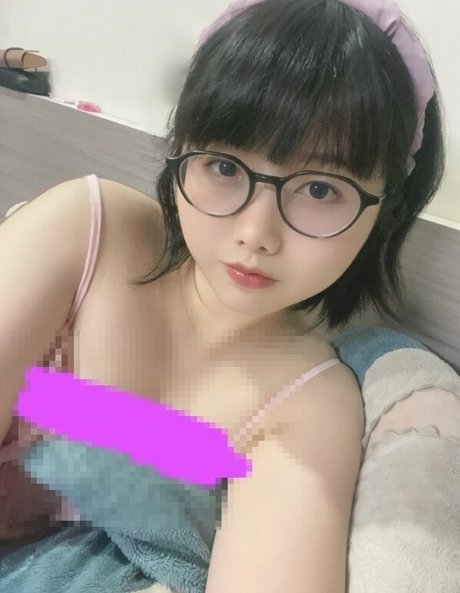 Nacktes geleaktes OnlyFans-Foto von Kurosamess