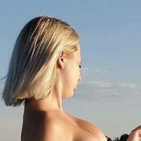 Nacktes geleaktes OnlyFans-Foto von Valerie Jacques