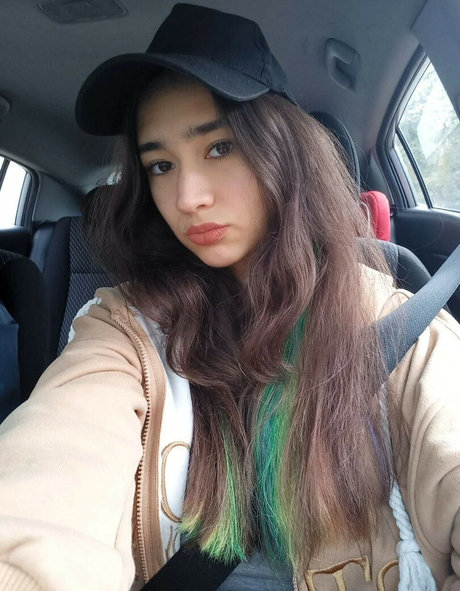 Nacktes geleaktes OnlyFans-Foto von Mariemelons